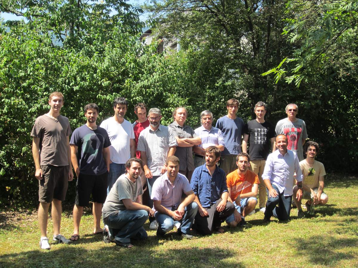 Top row from the left: me, Morgan, ... , Alex, Antonio, Antoine, Robert, Kevin, Phillippe.  Bottom row: ... , Mohammed, Denis, Adrien, Frederic, Xavier